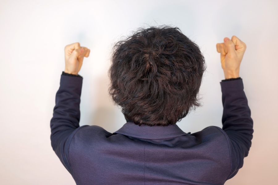 小規模制作会社が営業代行を使うと「年始に売上が伸びる」！その理由とは？